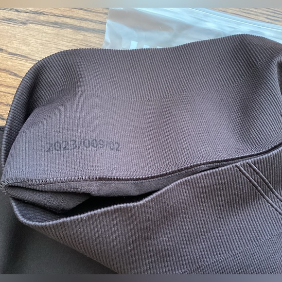 Oner Active Chocolate Leggings - Picture 10 of 11